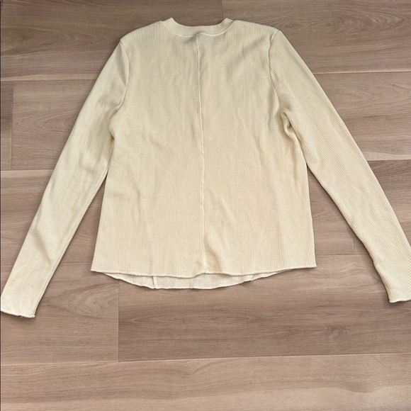 Skims - Long Sleeve Waffle Knit Henley Thermal Top - Picture 9 of 9
